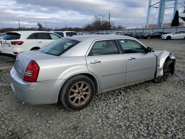 Photo 3 from auction – 2007 CHRYSLER 300C with VIN 2C3LA63H67H704924