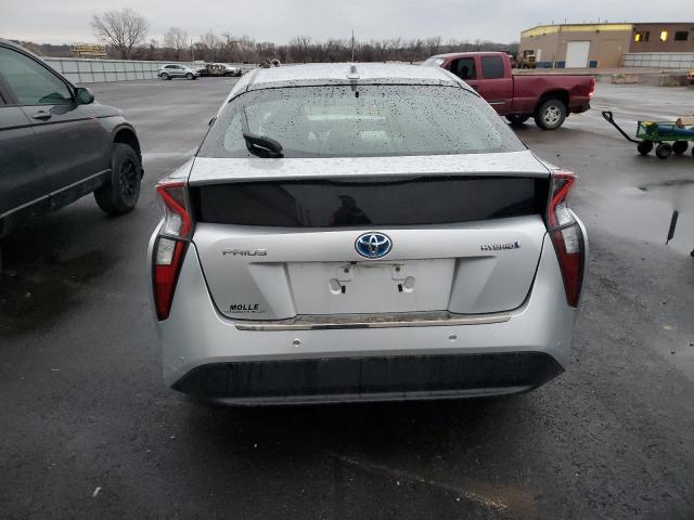 Photo 6 from auction – 2017 TOYOTA PRIUS with VIN JTDKARFU2H3031166