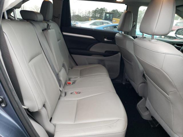 Zdjęcie 11 z aukcji – 2018 TOYOTA HIGHLANDER z VIN 5TDKZRFHXJS262252