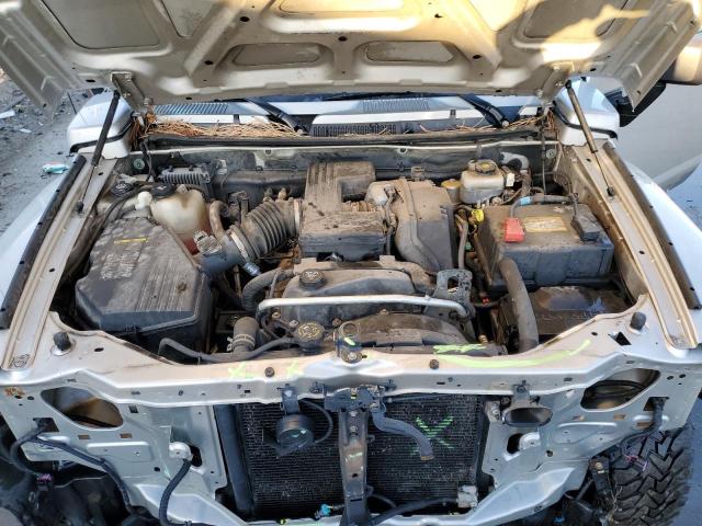Photo 12 from auction – 2006 HUMMER H3 with VIN 5GTDN136268103433