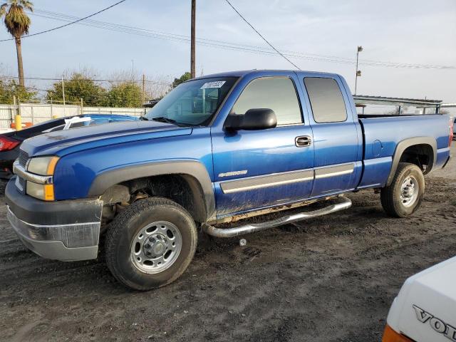 CHEVROLET SILVERADO 2003 with VIN 1GCHC29U13E212151 - Photo from auction