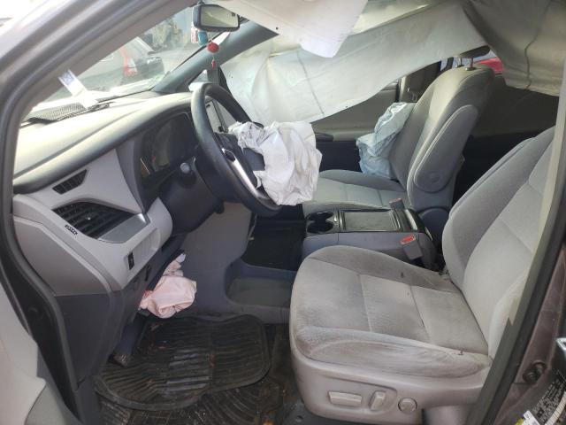Photo 7 from auction – 2015 TOYOTA SIENNA LE with VIN 5TDJK3DC6FS113106