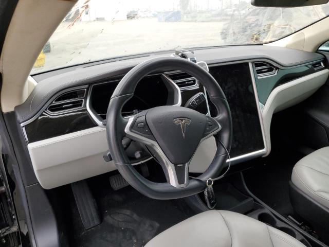 Photo 8 from auction – 2013 TESLA MODEL S with VIN 5YJSA1CG4DFP27394