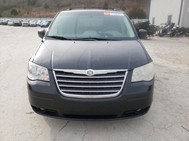 Photo 5 from auction – 2010 CHRYSLER TOWN & COU with VIN 2A4RR5D11AR413463