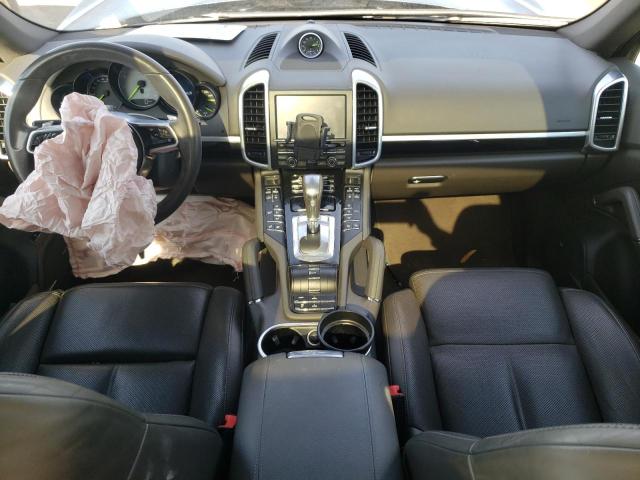 Photo 8 from auction – 2016 PORSCHE CAYENNE SE with VIN WP1AE2A20GLA64287