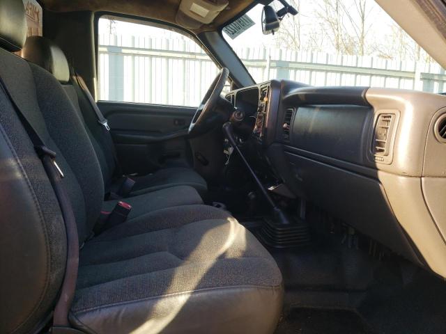 Photo 10 from auction – 2004 CHEVROLET SILVERADO with VIN 1GCEK14V04Z111001