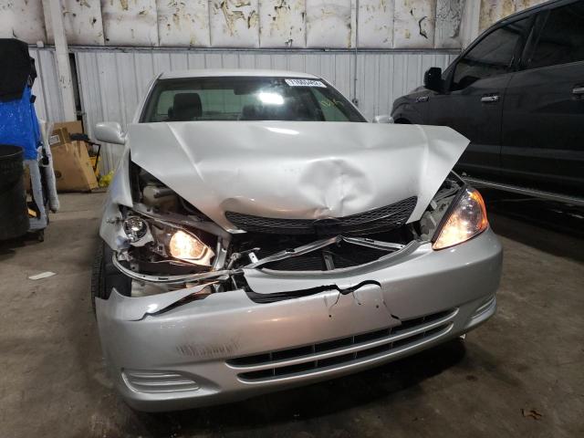 Photo 5 from auction – 2004 TOYOTA CAMRY LE with VIN 4T1BE32K24U885273