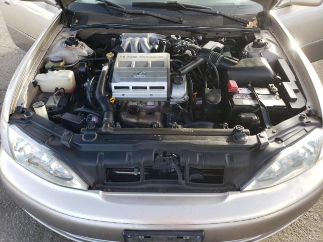 Photo 11 from auction – 1998 LEXUS ES 300 with VIN JT8BF28G4W5047448
