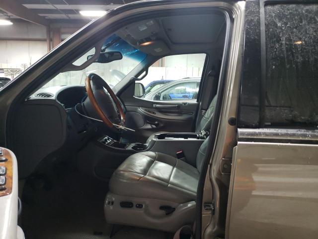Photo 7 from auction – 2002 LINCOLN NAVIGATOR with VIN 5LMFU28RX2LJ07144