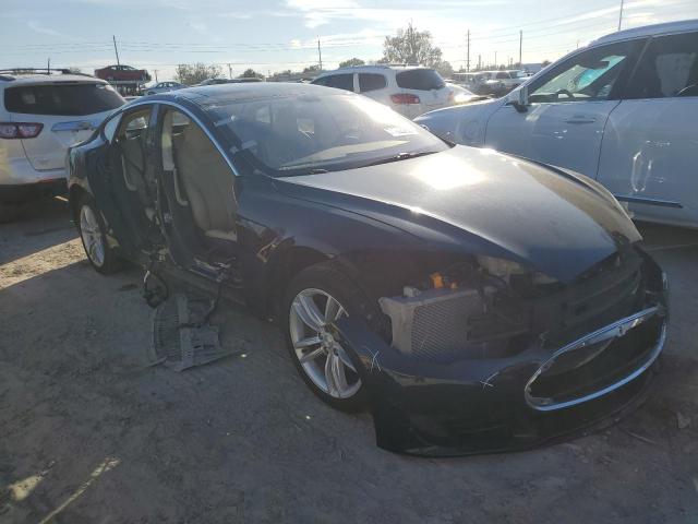 Photo 4 from auction – 2013 TESLA MODEL S with VIN 5YJSA1AC3DFP10098