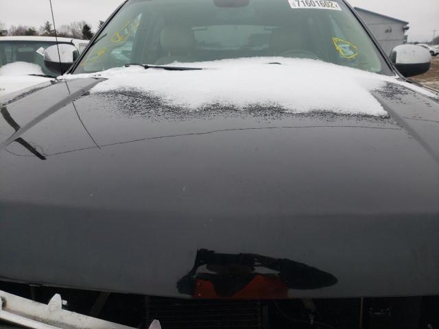 Photo 7 from auction – 2011 CHEVROLET AVALANCHE with VIN 3GNTKGE36BG210854