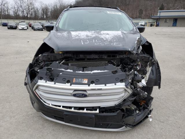 Photo 5 from auction – 2017 FORD ESCAPE SE with VIN 1FMCU0GD2HUC23683
