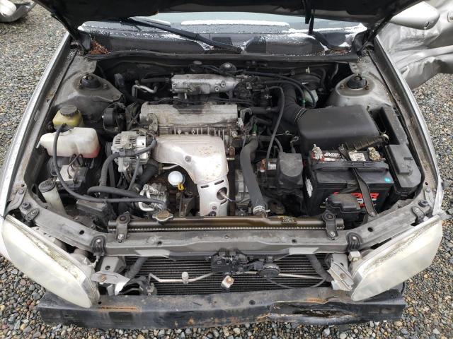 Photo 11 from auction – 2001 TOYOTA CAMRY CE with VIN JT2BG22K210550633