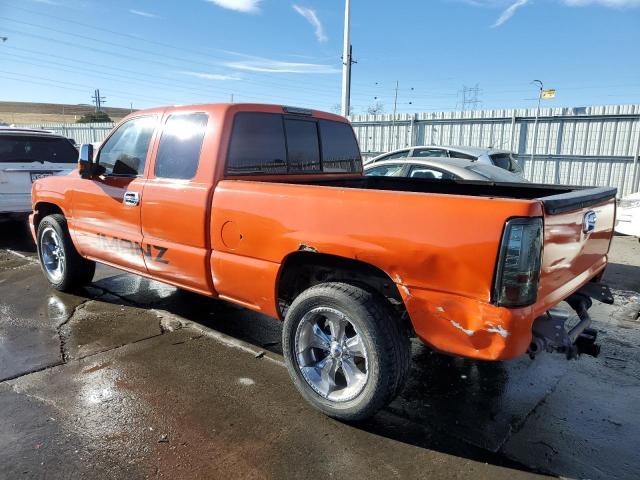 Photo 2 from auction – 2000 CHEVROLET SILVERADO with VIN 1GCEK19T2YE266234