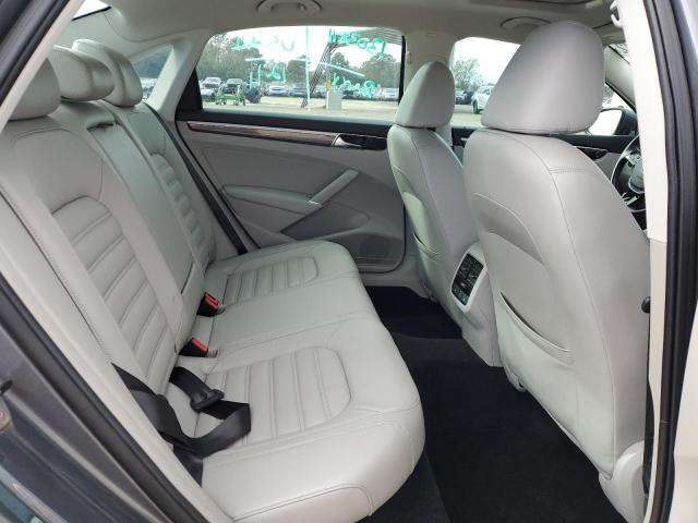 Photo 10 from auction – 2017 VOLKSWAGEN PASSAT SEL with VIN 1VWCT7A37HC051492