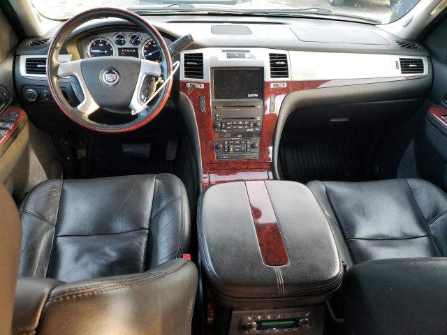 Photo 8 from auction – 2010 CADILLAC ESCALADE with VIN 1GYUKAEF1AR144811