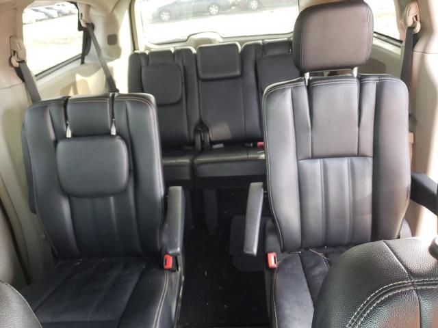 Photo 10 from auction – 2014 CHRYSLER TOWN & COU with VIN 2C4RC1BG4ER221578
