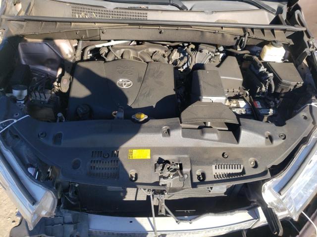 Photo 12 from auction – 2017 TOYOTA HIGHLANDER with VIN 5TDZZRFH6HS215065
