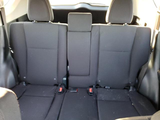 Photo 10 from auction – 2017 TOYOTA RAV4 XLE with VIN JTMWFREV0HJ718185
