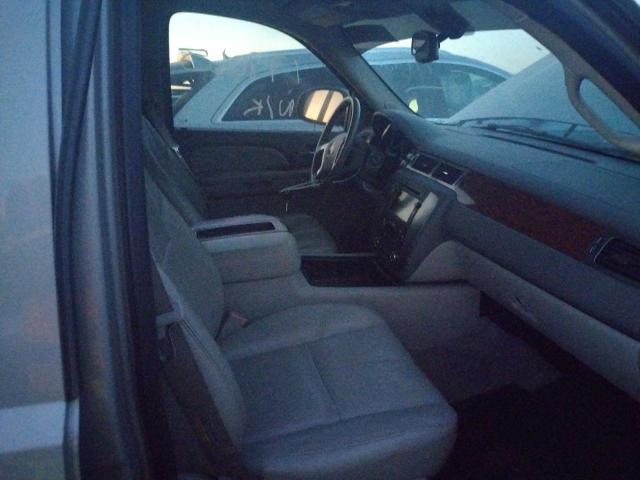 Photo 5 from auction – 2007 GMC YUKON with VIN 1GKFC13087J108104