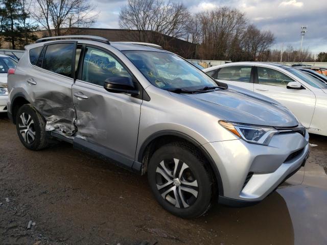 Photo 4 from auction – 2017 TOYOTA RAV4 LE with VIN 2T3BFREV9HW589217