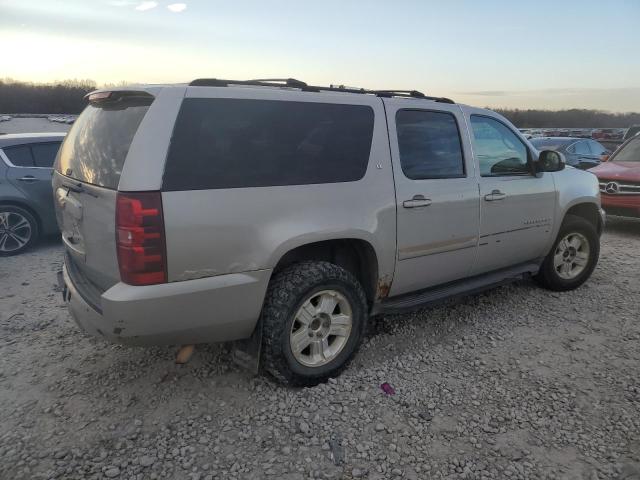 Photo 3 from auction – 2007 CHEVROLET SUBURBAN with VIN 1GNFK16397J181848