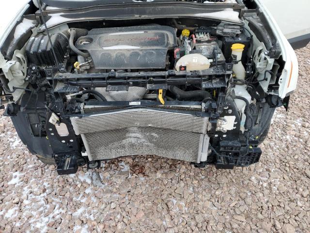 Photo 12 from auction – 2017 JEEP RENEGADE L with VIN ZACCJBBB8HPG22761
