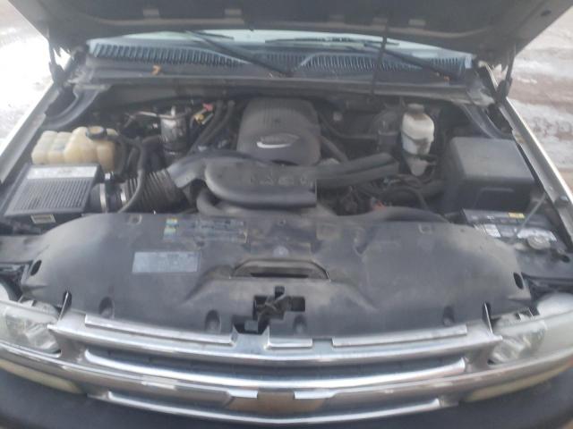Photo 12 from auction – 2003 CHEVROLET SUBURBAN K with VIN 3GNFK16Z23G201471