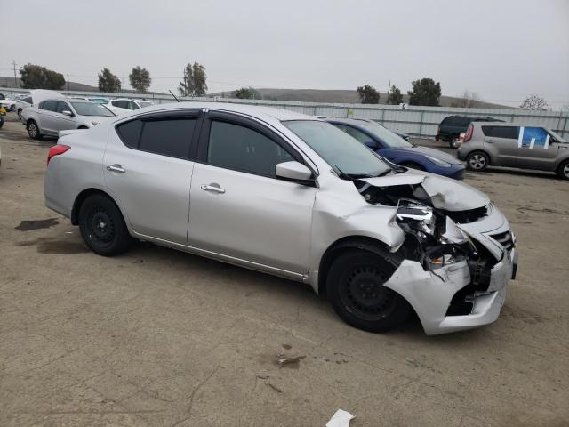صورة رقم 4 من المزاد - 2016 NISSAN VERSA S مع VIN 3N1CN7AP2GL849341
