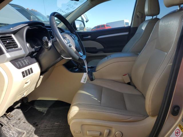 Photo 7 from auction – 2015 TOYOTA HIGHLANDER with VIN 5TDJKRFH6FS203951