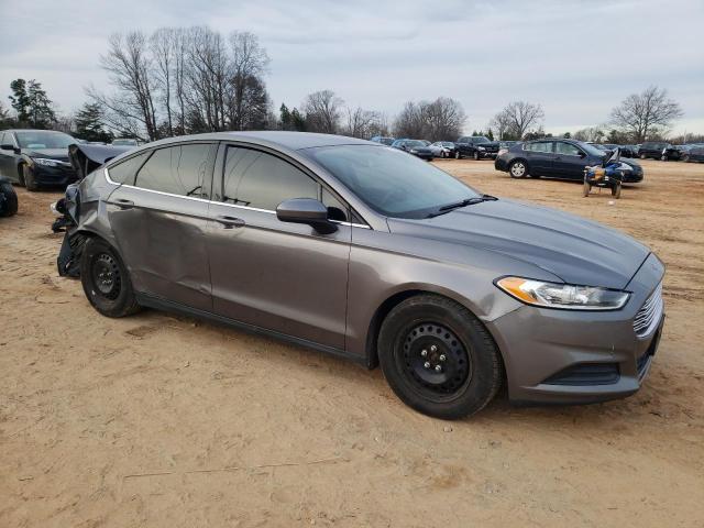 Photo 4 from auction – 2014 FORD FUSION S with VIN 3FA6P0G71ER106902