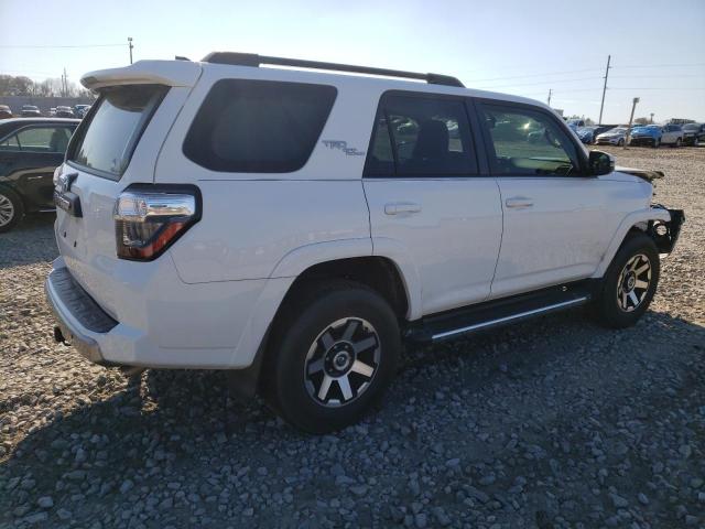 Photo 3 from auction – 2019 TOYOTA 4RUNNER with VIN JTEBU5JRXK5638250