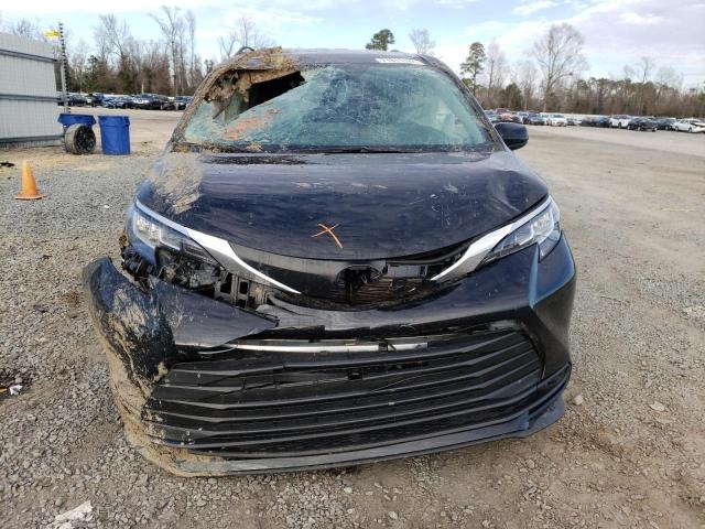 Photo 5 from auction – 2021 TOYOTA SIENNA LE with VIN 5TDKRKEC4MS025158