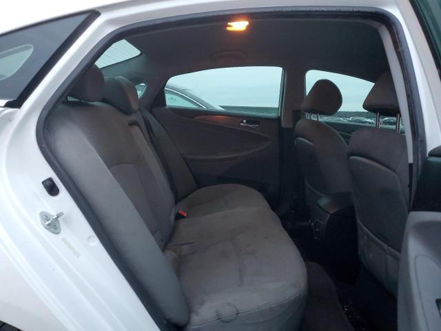 Photo 10 from auction – 2012 HYUNDAI SONATA HYB with VIN KMHEC4A47CA028135