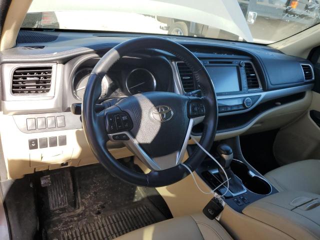 Photo 8 from auction – 2015 TOYOTA HIGHLANDER with VIN 5TDJKRFH6FS203951