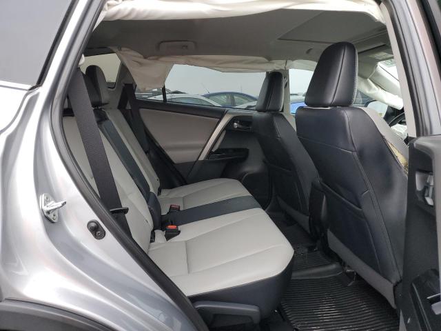 Photo 10 from auction – 2017 TOYOTA RAV4 LIMIT with VIN 2T3DFREV3HW670108