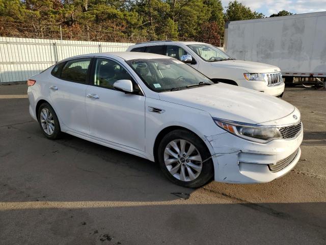 Photo 4 from auction – 2018 KIA OPTIMA LX with VIN 5XXGT4L38JG255014