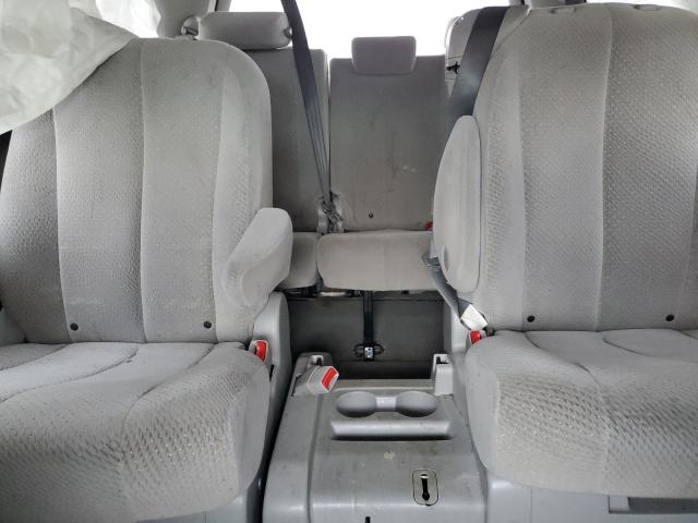 Photo 10 from auction – 2012 TOYOTA SIENNA LE with VIN 5TDKK3DC6CS246724
