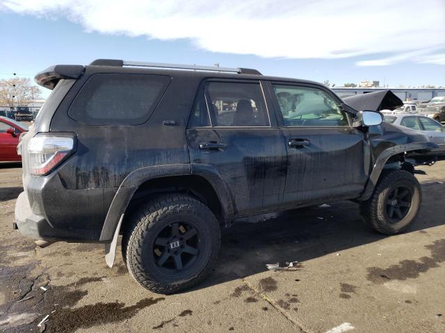 Photo 3 from auction – 2019 TOYOTA 4RUNNER SR with VIN JTEBU5JR7K5673473