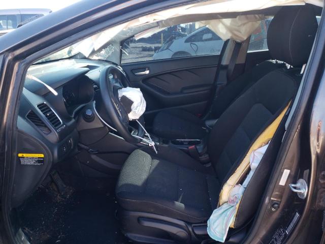 Photo 7 from auction – 2017 KIA FORTE LX with VIN 3KPFK4A70HE158249