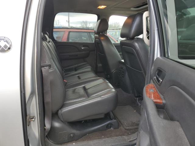 Photo 10 from auction – 2013 CHEVROLET AVALANCHE with VIN 3GNTKFE78DG128060