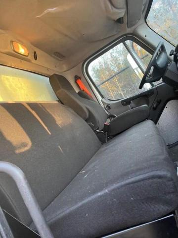 Photo 9 from auction – 2015 FREIGHTLINER M2 106 MED with VIN 1FVACWDT1FHGD6135