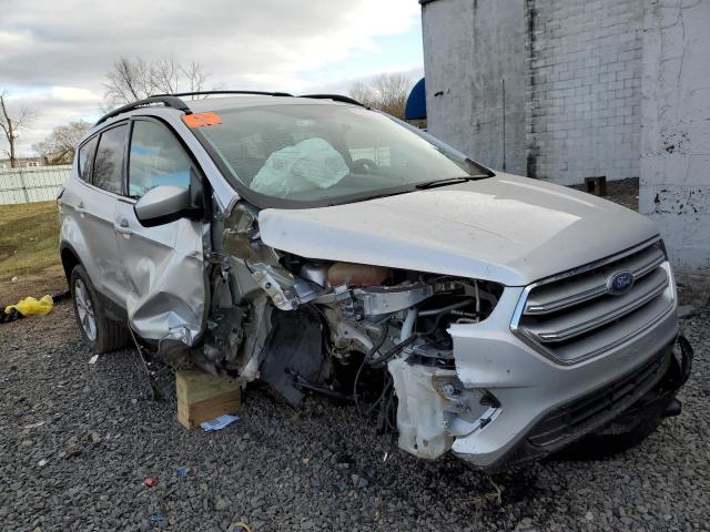 Photo 4 from auction – 2017 FORD ESCAPE SE with VIN 1FMCU9G98HUD85625