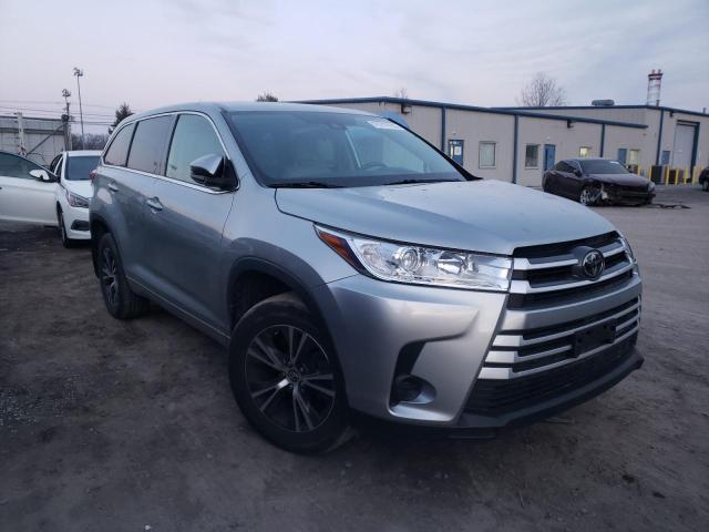 Photo 4 from auction – 2018 TOYOTA HIGHLANDER with VIN 5TDBZRFH9JS911135