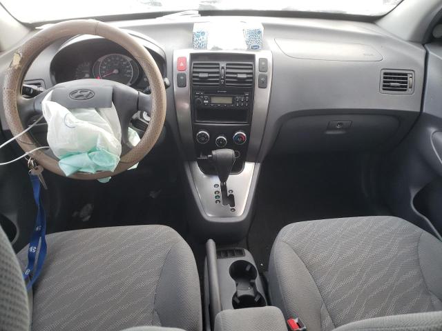 Photo 8 from auction – 2005 HYUNDAI TUCSON GL with VIN KM8JM72D65U049099
