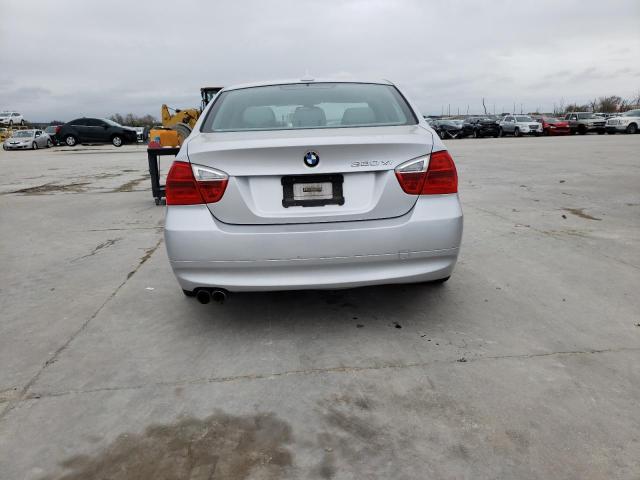 Photo 6 from auction – 2006 BMW 330 XI with VIN WBAVD33586KL52501