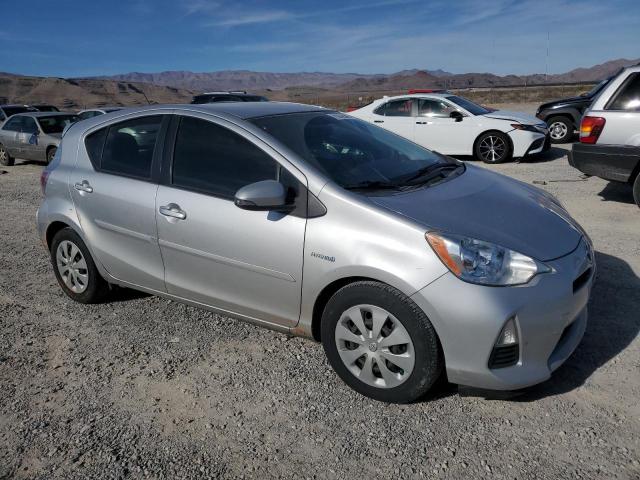 Photo 4 from auction – 2013 TOYOTA PRIUS C with VIN JTDKDTB39D1050210