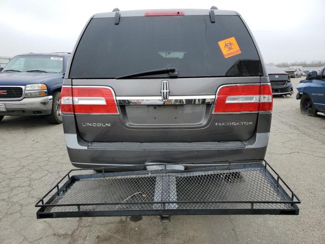 Photo 6 from auction – 2011 LINCOLN NAVIGATOR with VIN 5LMJJ3H51BEJ09729