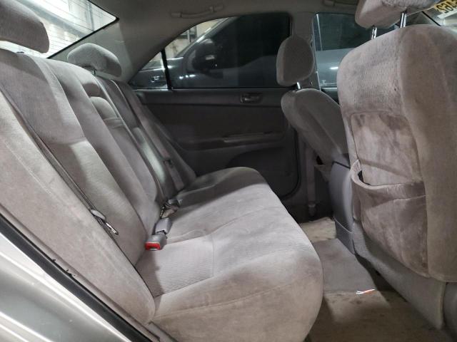 Photo 10 from auction – 2004 TOYOTA CAMRY LE with VIN 4T1BE32K24U885273