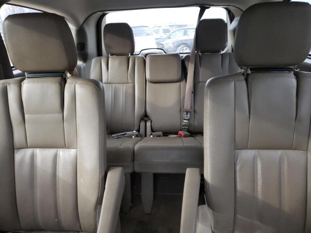 Photo 10 from auction – 2016 CHRYSLER TOWN & COU with VIN 2C4RC1BG0GR290335